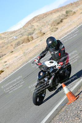 media/Feb-05-2023-Classic Track Day (Sun) [[c35aca4a42]]/Group 2/session 3 turn 13/